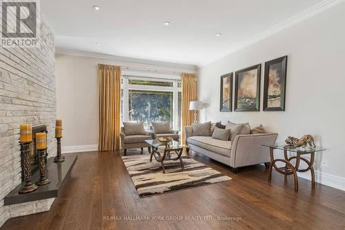 27 Scott Crescent, King, ON - Indoor Photo Showing Living Room With Fireplace