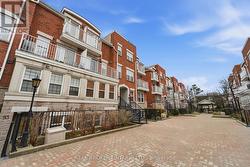 92 - 37 FOUR WINDS DRIVE  Toronto, ON M3J 1K7