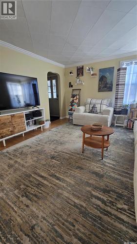 118 Second Street W, Carnduff, SK - Indoor Photo Showing Living Room