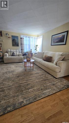 118 Second Street W, Carnduff, SK - Indoor Photo Showing Living Room