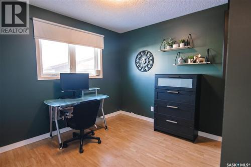 1222 Flexman Crescent N, Regina, SK - Indoor Photo Showing Office