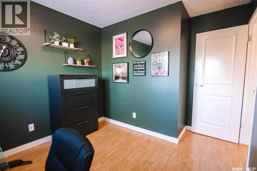 1222 Flexman Crescent N, Regina, SK - Indoor Photo Showing Office