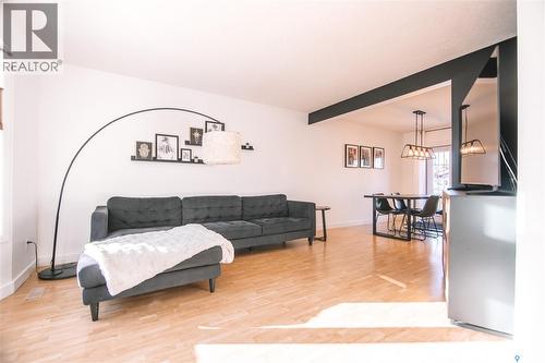 1222 Flexman Crescent N, Regina, SK - Indoor Photo Showing Other Room