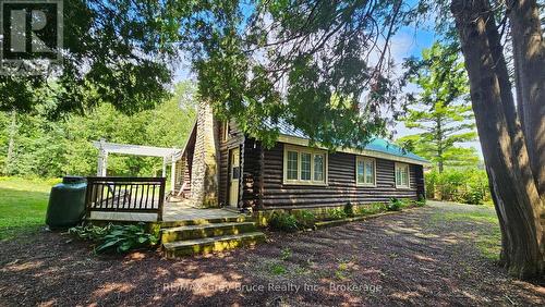 18 STOKES RIVER ROAD  Northern Bruce Peninsula, ON N0H 2M0