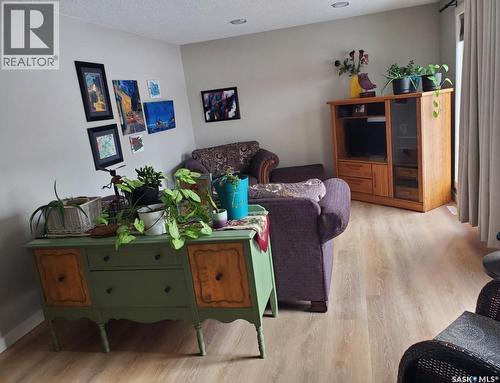 105 6Th Avenue S, Big River, SK - Indoor