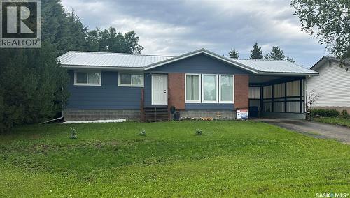 105 6Th Avenue S, Big River, SK - Outdoor