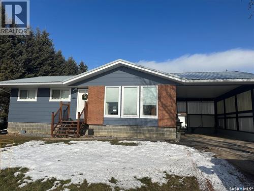 105 6Th Avenue S, Big River, SK - Outdoor