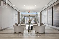 422 - 11 BRONTE ROAD  Oakville, ON L6L 0E1