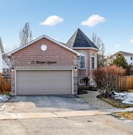71 Hooper Square  Clarington, ON L1C 4X8