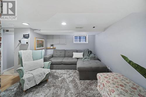 Family Room - 22 Cope Street, Hamilton, ON - Indoor