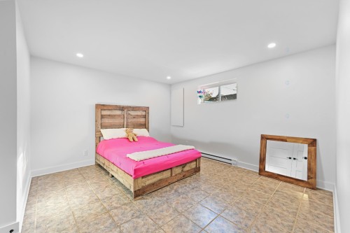 Bedroom - 25 31E Avenue, Saint-Blaise-Sur-Richelieu, QC - Indoor Photo Showing Bedroom