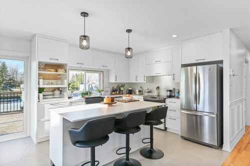 Kitchen - 25 31E Avenue, Saint-Blaise-Sur-Richelieu, QC - Indoor Photo Showing Kitchen With Upgraded Kitchen