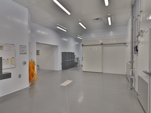 Commerce - 333 Ch. Brosseau, Cowansville, QC - Indoor Photo Showing Garage