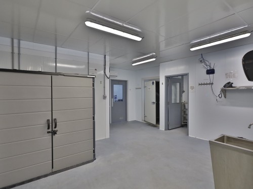 Commerce - 333 Ch. Brosseau, Cowansville, QC - Indoor Photo Showing Garage