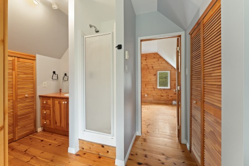 Bathroom - 1975 Rue De La Montagne, Saint-Denis-De-Brompton, QC - Indoor Photo Showing Other Room