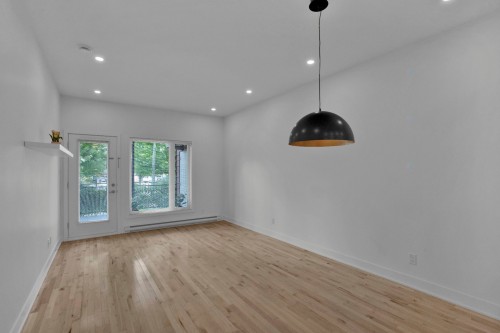 Overall view - 102-4781 Rue St-Ambroise, Montréal (Le Sud-Ouest), QC - Indoor Photo Showing Other Room