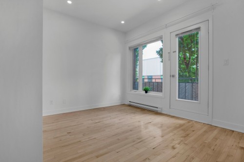 Master Bedroom - 102-4781 Rue St-Ambroise, Montréal (Le Sud-Ouest), QC - Indoor Photo Showing Other Room