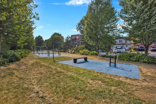 Nearby - 102-4781 Rue St-Ambroise, Montréal (Le Sud-Ouest), QC - Outdoor