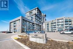 232 - 450 DUNDAS STREET E  Hamilton, ON L8B 1Z2