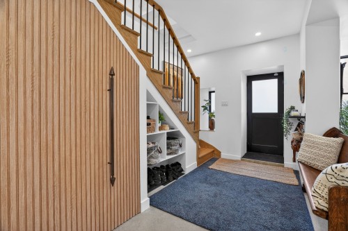 Hall d'entrée/Vestibule - 218 Rue Roy E., Montréal (Le Plateau-Mont-Royal), QC - Indoor Photo Showing Other Room