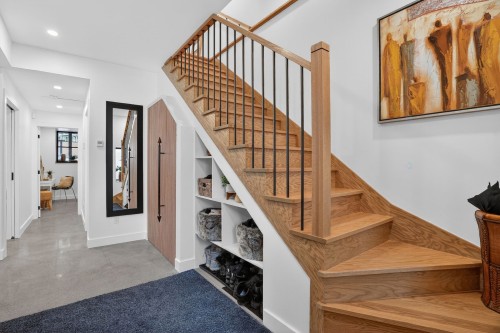Escalier - 218 Rue Roy E., Montréal (Le Plateau-Mont-Royal), QC - Indoor Photo Showing Other Room
