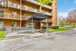 132 - 1560 ADELAIDE STREET N  London North (North C), ON N5X 2L5