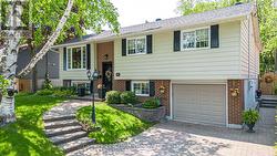 297 MATCHEDASH STREET N  Orillia, ON L3V 4W1