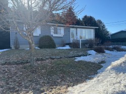 15 Rue Chamberland  Saint-Pacôme, QC G0L 3X0