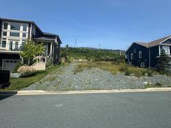 10 Pembury Close  Mount Pearl, NL A1N 0C5