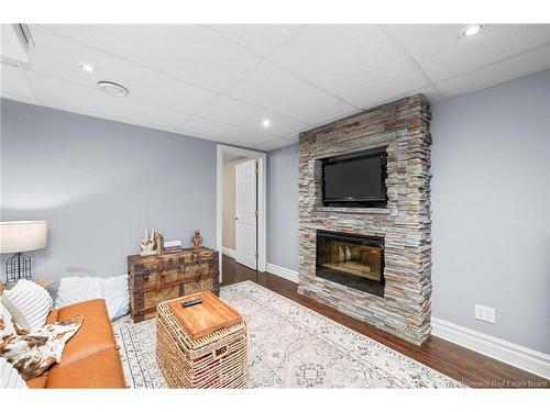 53 Gillespie St, Dieppe, NB 