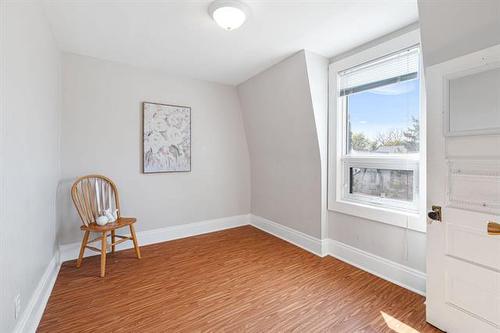 605 Minto St, Winnipeg, MB 