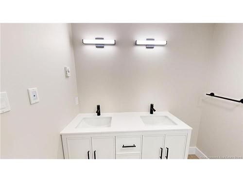 46 Ocean Dr, Saint John, NB 