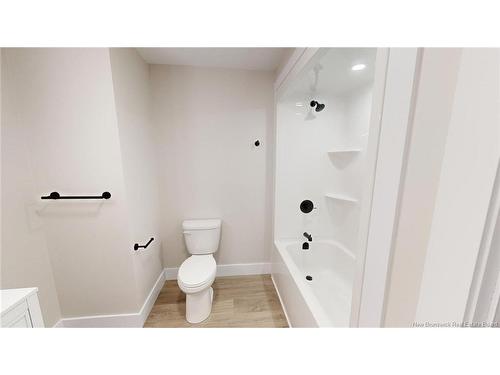 46 Ocean Dr, Saint John, NB 