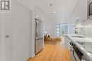 15 - 202 St Patrick Street, Ottawa, ON  - Indoor Photo Showing Kitchen With Upgraded Kitchen 