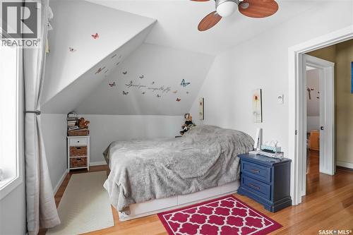 514 4Th Street E, Saskatoon, SK - Indoor Photo Showing Bedroom