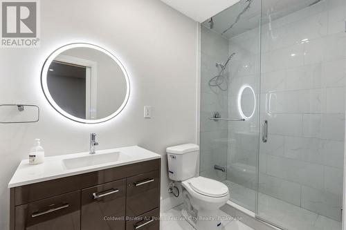 467 Warren Street, Goderich (Goderich (Town)), ON - Indoor Photo Showing Bathroom