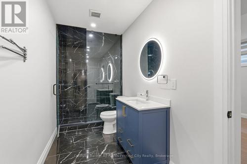 467 Warren Street, Goderich (Goderich (Town)), ON - Indoor Photo Showing Bathroom