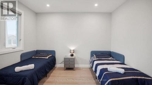 467 Warren Street, Goderich (Goderich (Town)), ON - Indoor Photo Showing Bedroom