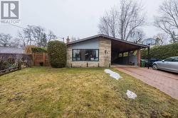 6 PROVIDENCE STREET  Toronto, ON M1J 2A5