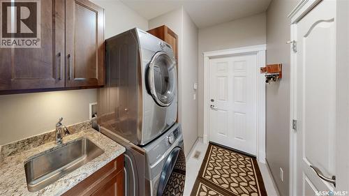 4342 Skinner Place, Regina, SK - Indoor Photo Showing Laundry Room