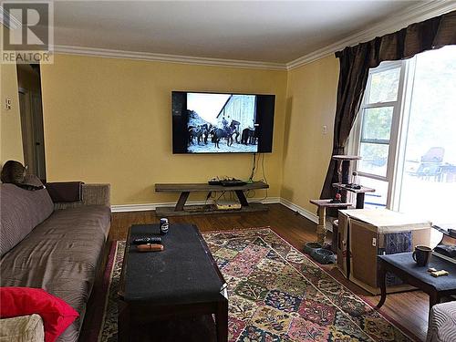 61 Gilbert, Alban, ON - Indoor
