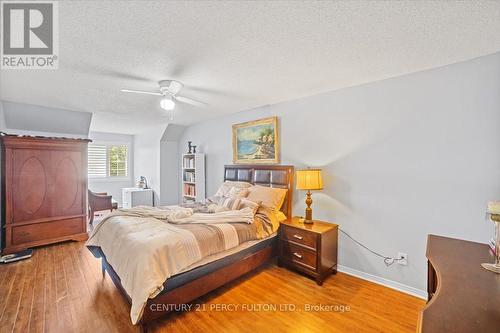 1250 Ormond Drive, Oshawa, ON - Indoor Photo Showing Bedroom