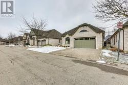 6 - 2014 VALLEYRUN BOULEVARD S  London North (North R), ON N6G 3N8