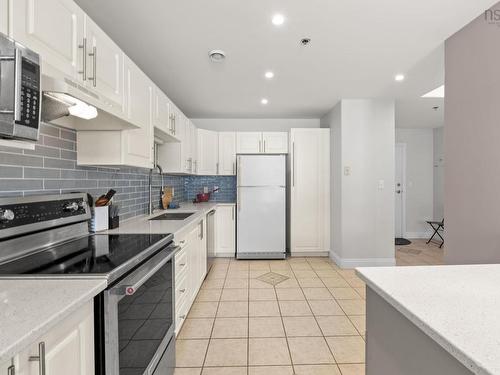 213 10 Regency Park Drive, Halifax, NS 
