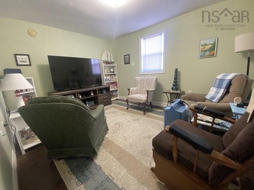 15715 Cabot Trail, Chéticamp, NS 