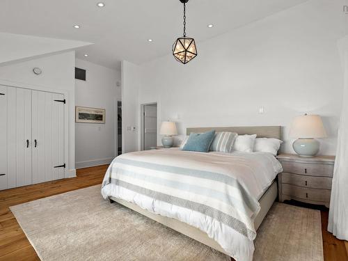 15 Fredas Point Drive, Chester, NS 