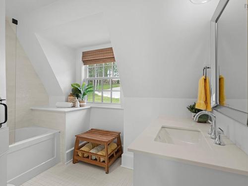 15 Fredas Point Drive, Chester, NS 