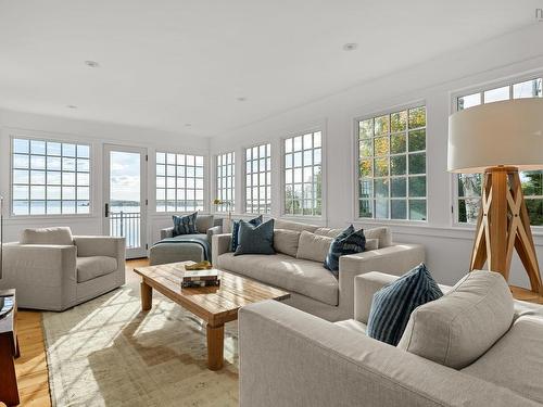 15 Fredas Point Drive, Chester, NS 
