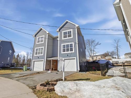 27 Trout Run  Halifax, NS B3P 1X3