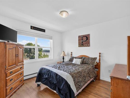 65 Mackinley Crescent, Cornwall, PE 